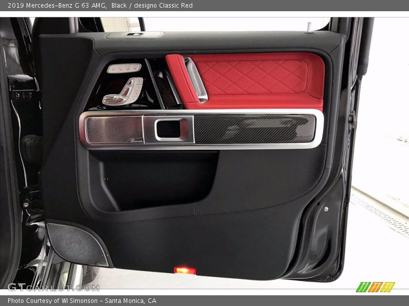 Black / designo Classic Red 2019 Mercedes-Benz G 63 AMG