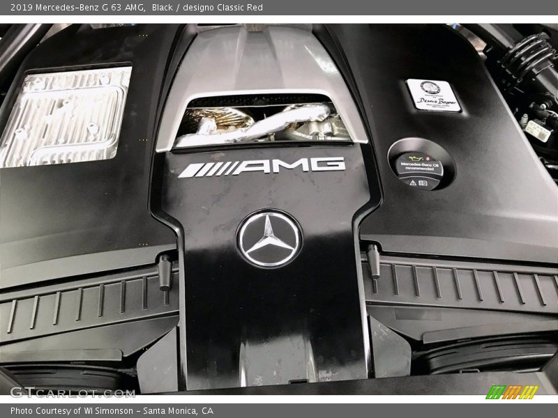 Black / designo Classic Red 2019 Mercedes-Benz G 63 AMG