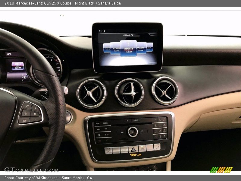 Night Black / Sahara Beige 2018 Mercedes-Benz CLA 250 Coupe