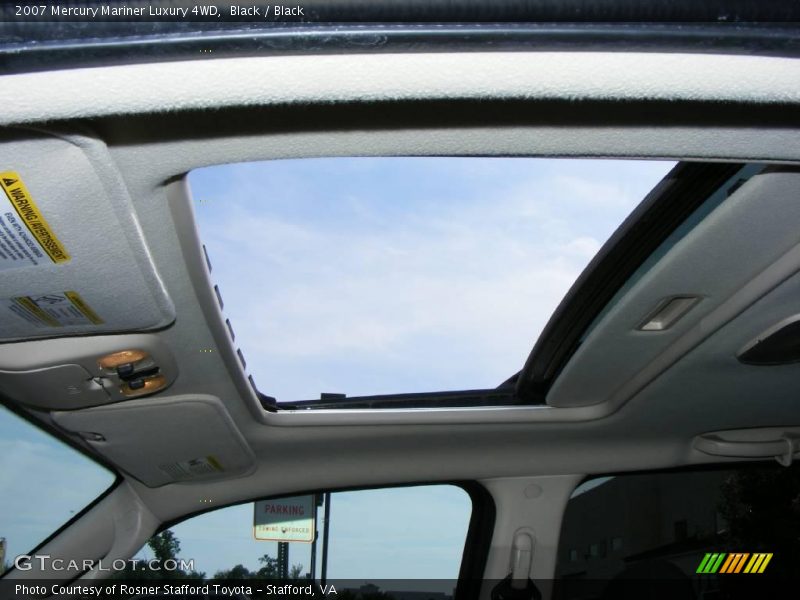 Black / Black 2007 Mercury Mariner Luxury 4WD