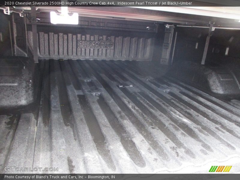 Iridescent Pearl Tricoat / Jet Black/­Umber 2020 Chevrolet Silverado 2500HD High Country Crew Cab 4x4