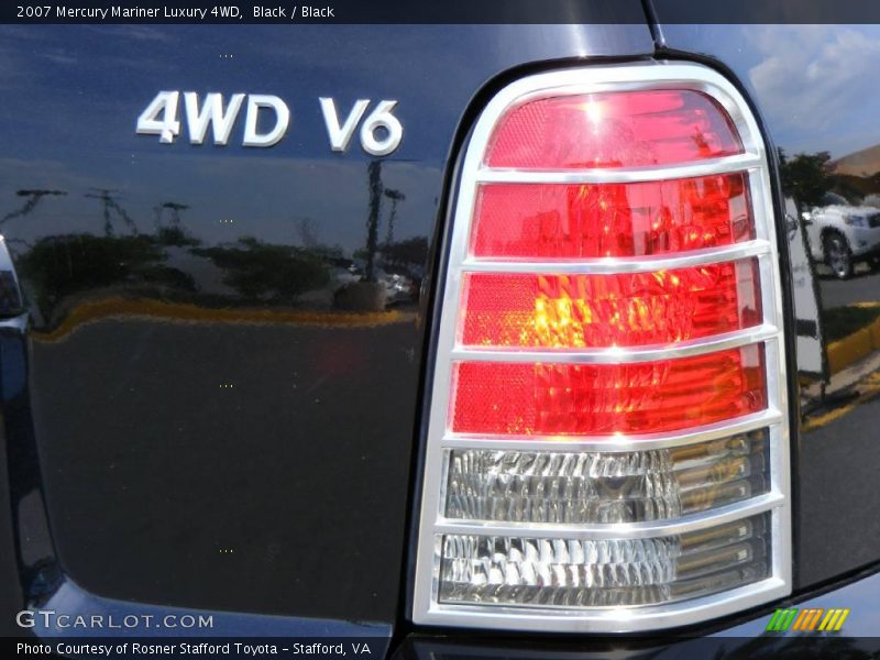 Black / Black 2007 Mercury Mariner Luxury 4WD