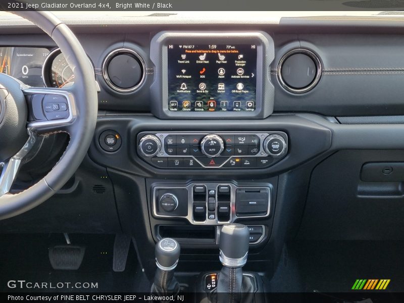 Bright White / Black 2021 Jeep Gladiator Overland 4x4