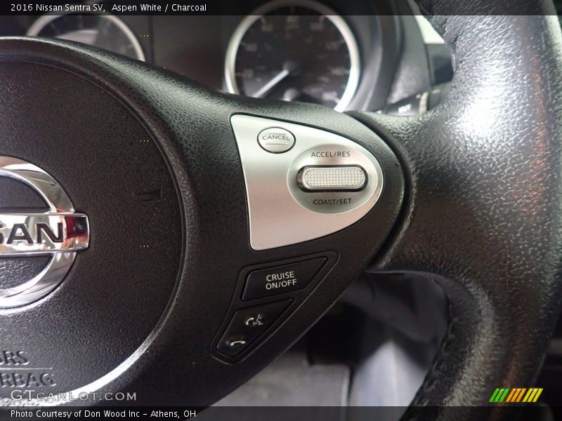 Aspen White / Charcoal 2016 Nissan Sentra SV