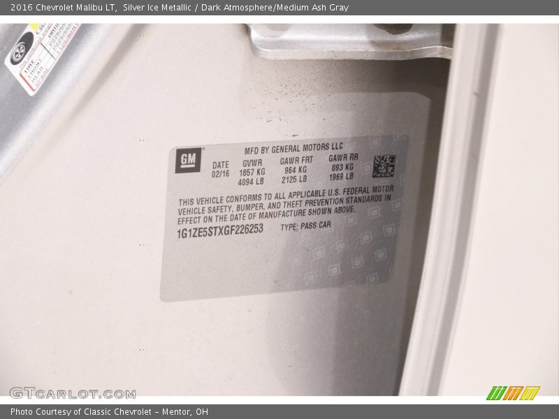 Silver Ice Metallic / Dark Atmosphere/Medium Ash Gray 2016 Chevrolet Malibu LT