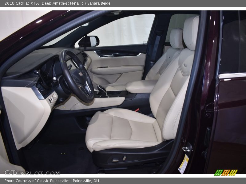 Deep Amethyst Metallic / Sahara Beige 2018 Cadillac XT5