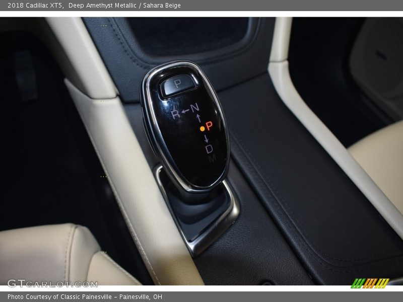 Deep Amethyst Metallic / Sahara Beige 2018 Cadillac XT5