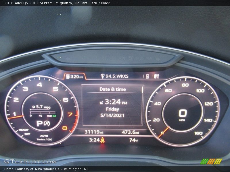 Brilliant Black / Black 2018 Audi Q5 2.0 TFSI Premium quattro