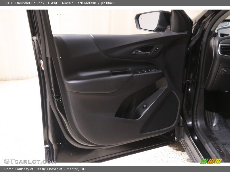 Mosaic Black Metallic / Jet Black 2018 Chevrolet Equinox LT AWD