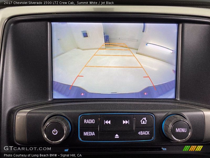 Controls of 2017 Silverado 1500 LTZ Crew Cab