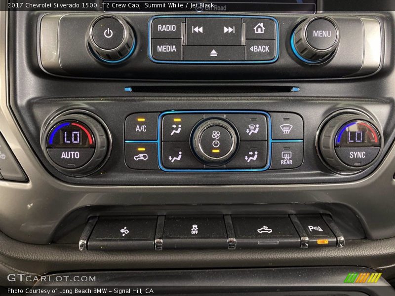 Controls of 2017 Silverado 1500 LTZ Crew Cab