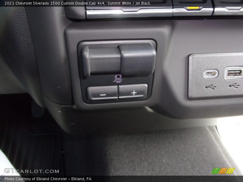 Summit White / Jet Black 2021 Chevrolet Silverado 1500 Custom Double Cab 4x4
