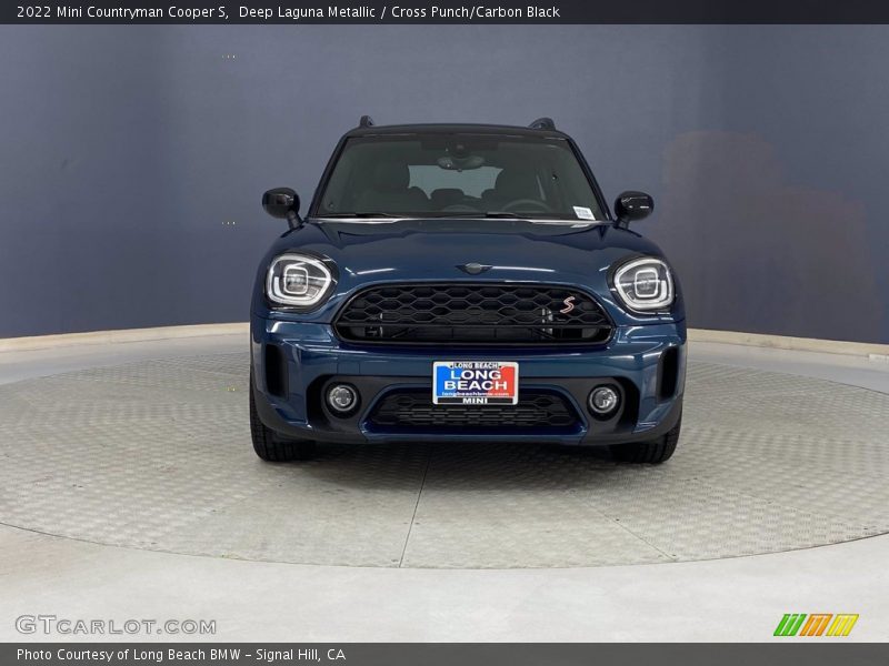 Deep Laguna Metallic / Cross Punch/Carbon Black 2022 Mini Countryman Cooper S