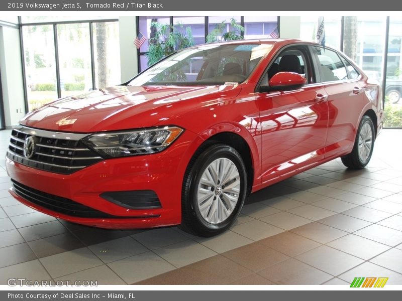 Tornado Red / Titan Black 2019 Volkswagen Jetta S
