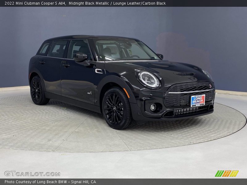 Front 3/4 View of 2022 Clubman Cooper S All4