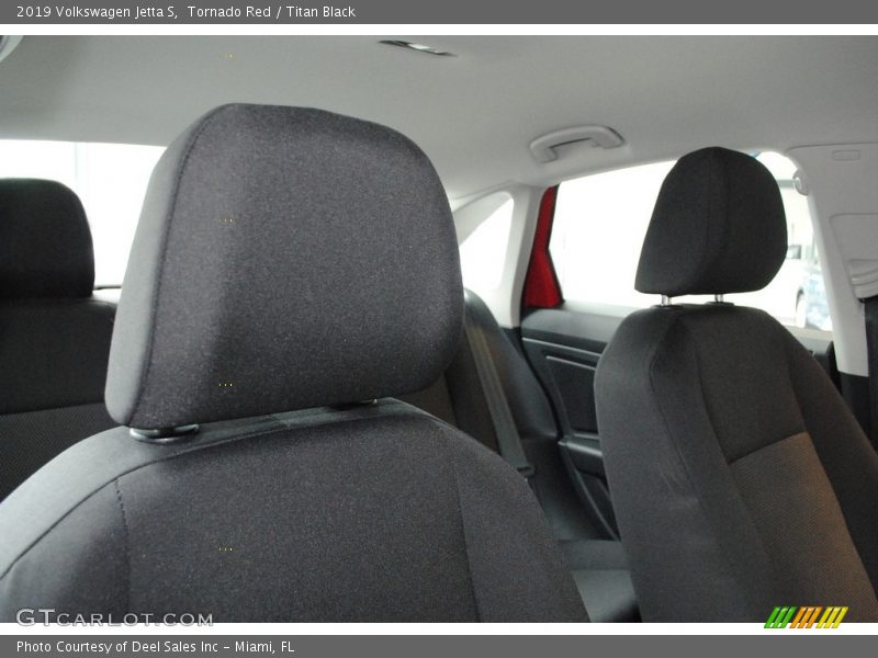 Tornado Red / Titan Black 2019 Volkswagen Jetta S