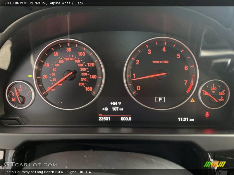 Alpine White / Black 2018 BMW X5 xDrive35i