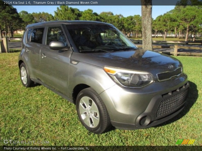 Titanium Gray / Black Diamond Woven Cloth 2014 Kia Soul 1.6