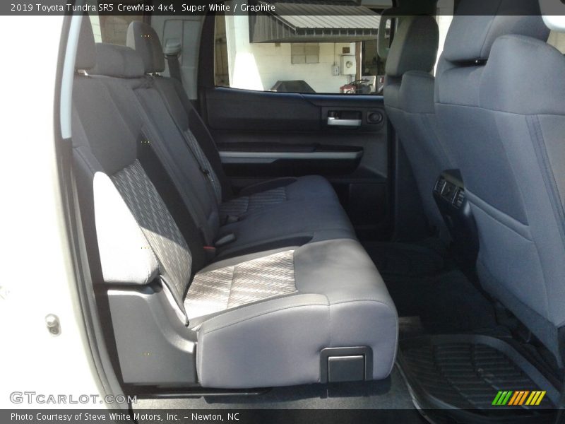 Super White / Graphite 2019 Toyota Tundra SR5 CrewMax 4x4