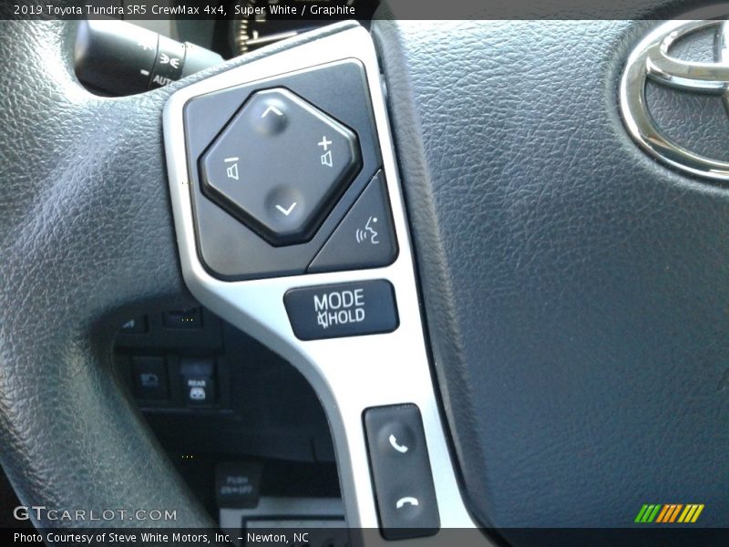 Super White / Graphite 2019 Toyota Tundra SR5 CrewMax 4x4