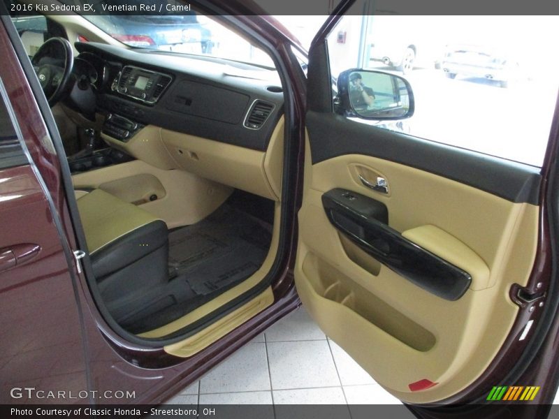 Venetian Red / Camel 2016 Kia Sedona EX