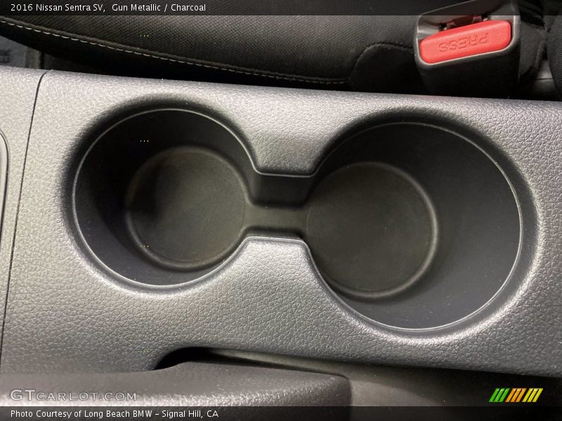 Gun Metallic / Charcoal 2016 Nissan Sentra SV