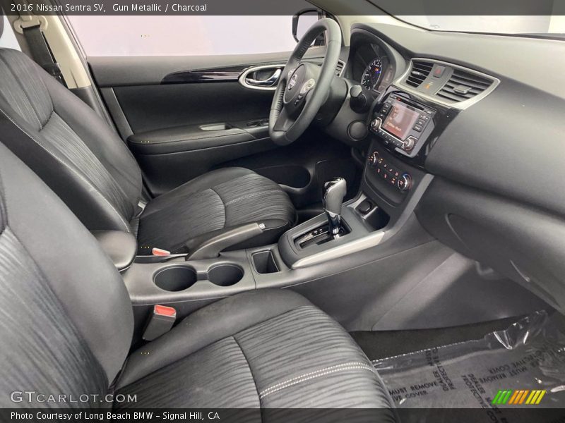 Front Seat of 2016 Sentra SV