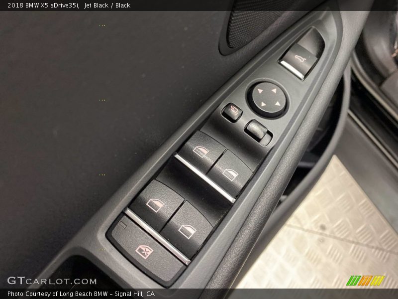Jet Black / Black 2018 BMW X5 sDrive35i