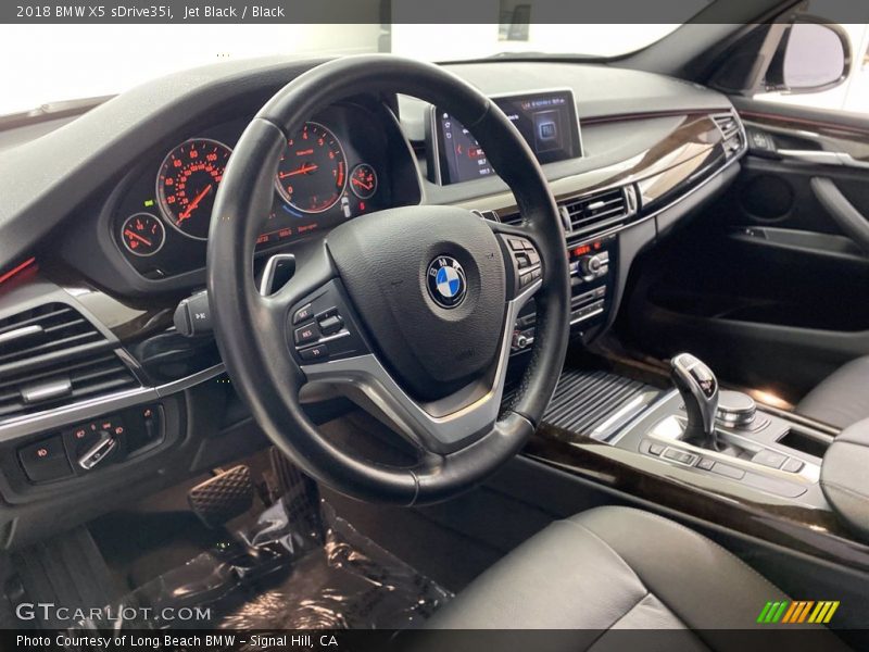 Jet Black / Black 2018 BMW X5 sDrive35i