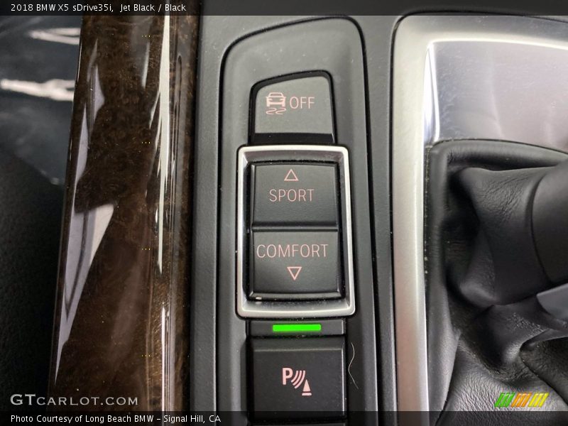 Jet Black / Black 2018 BMW X5 sDrive35i