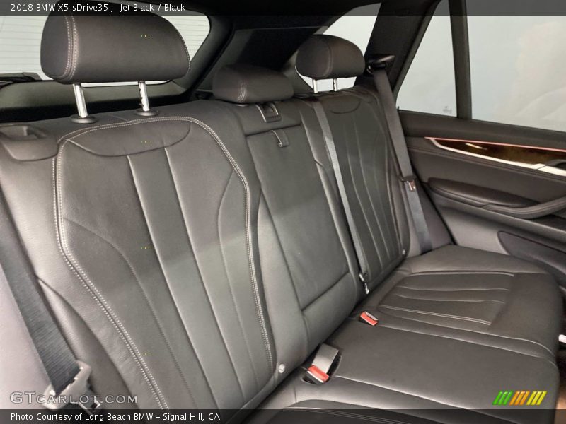 Jet Black / Black 2018 BMW X5 sDrive35i