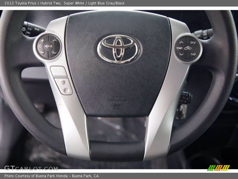 Super White / Light Blue Gray/Black 2013 Toyota Prius c Hybrid Two