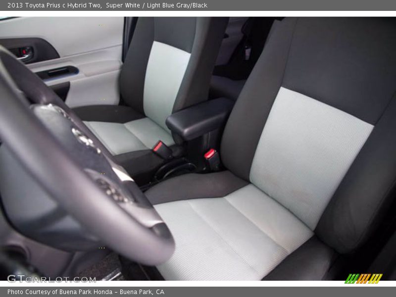 Super White / Light Blue Gray/Black 2013 Toyota Prius c Hybrid Two