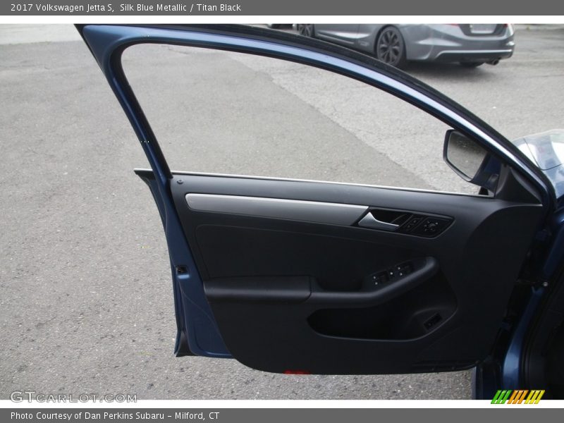 Silk Blue Metallic / Titan Black 2017 Volkswagen Jetta S