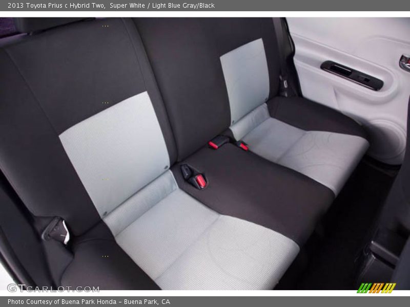 Super White / Light Blue Gray/Black 2013 Toyota Prius c Hybrid Two