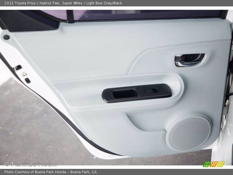 Super White / Light Blue Gray/Black 2013 Toyota Prius c Hybrid Two