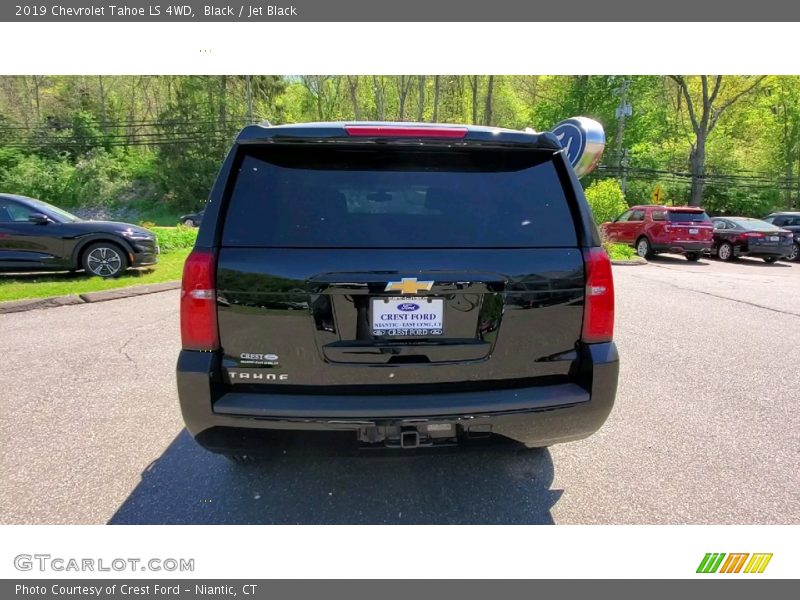 Black / Jet Black 2019 Chevrolet Tahoe LS 4WD