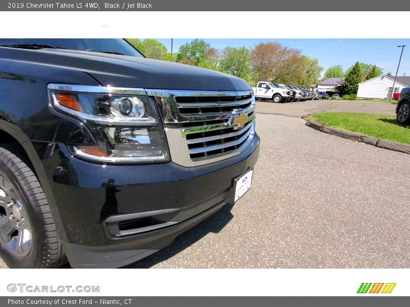 Black / Jet Black 2019 Chevrolet Tahoe LS 4WD