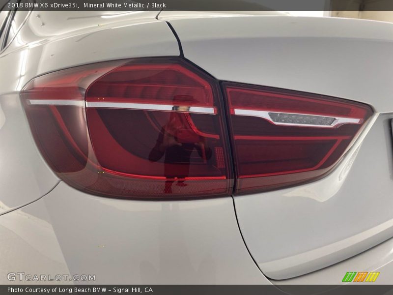 Mineral White Metallic / Black 2018 BMW X6 xDrive35i