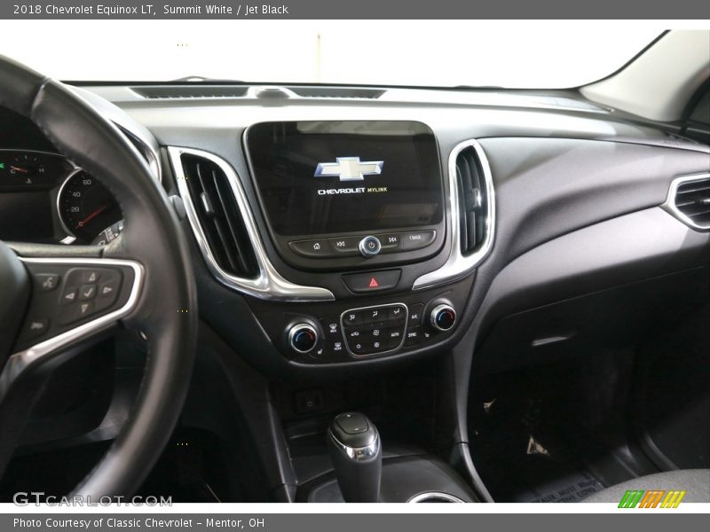 Summit White / Jet Black 2018 Chevrolet Equinox LT