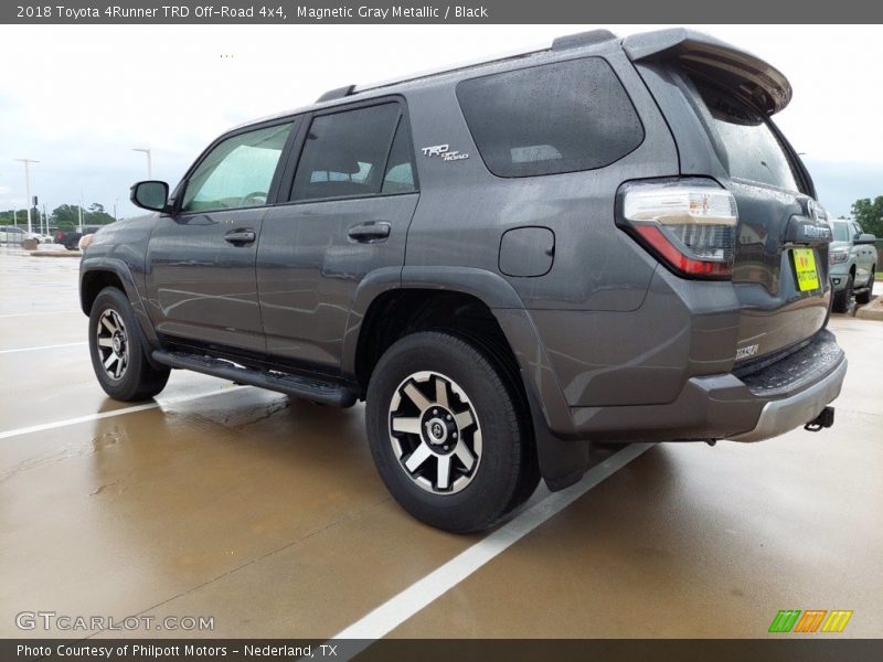 Magnetic Gray Metallic / Black 2018 Toyota 4Runner TRD Off-Road 4x4