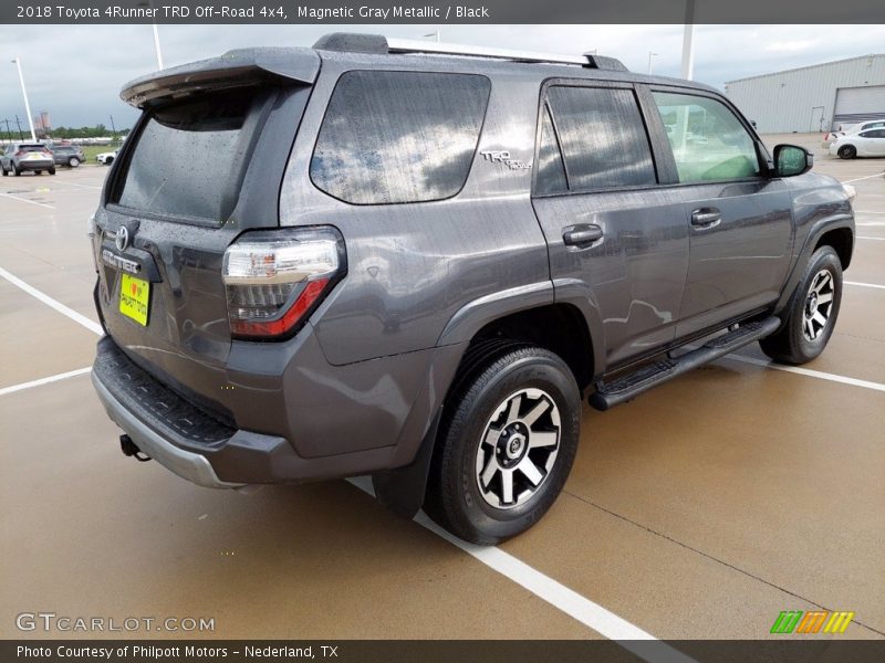 Magnetic Gray Metallic / Black 2018 Toyota 4Runner TRD Off-Road 4x4