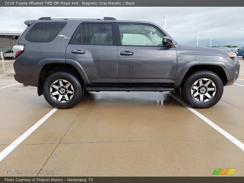 Magnetic Gray Metallic / Black 2018 Toyota 4Runner TRD Off-Road 4x4