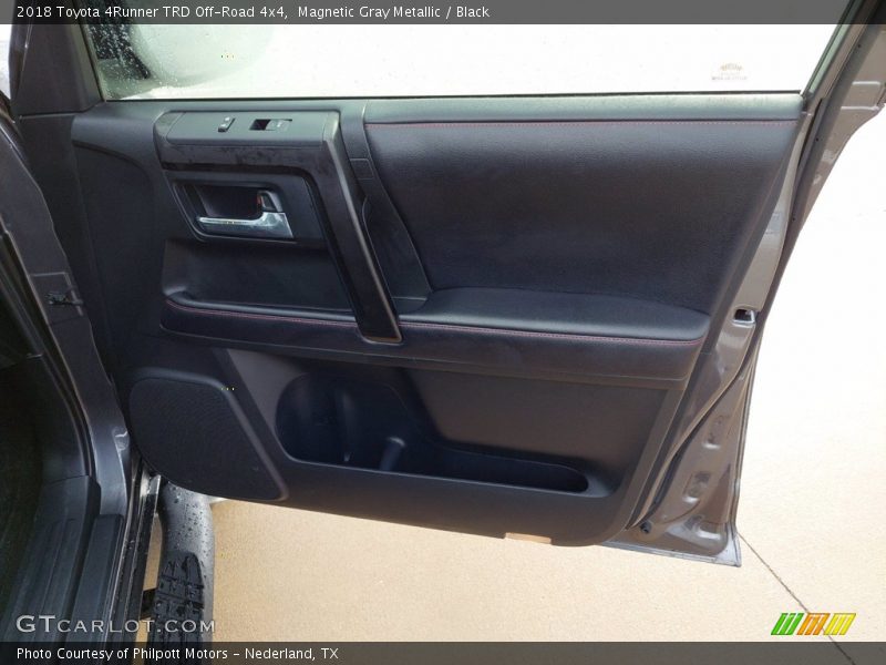 Magnetic Gray Metallic / Black 2018 Toyota 4Runner TRD Off-Road 4x4