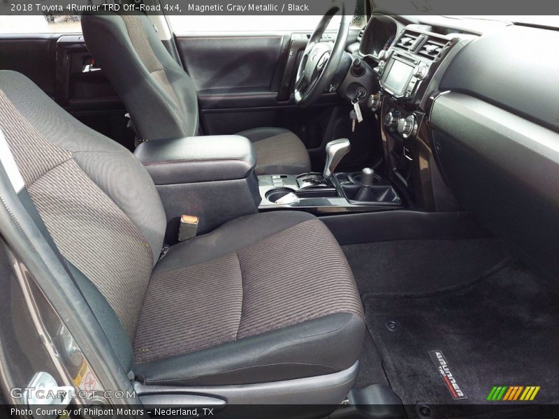 Magnetic Gray Metallic / Black 2018 Toyota 4Runner TRD Off-Road 4x4