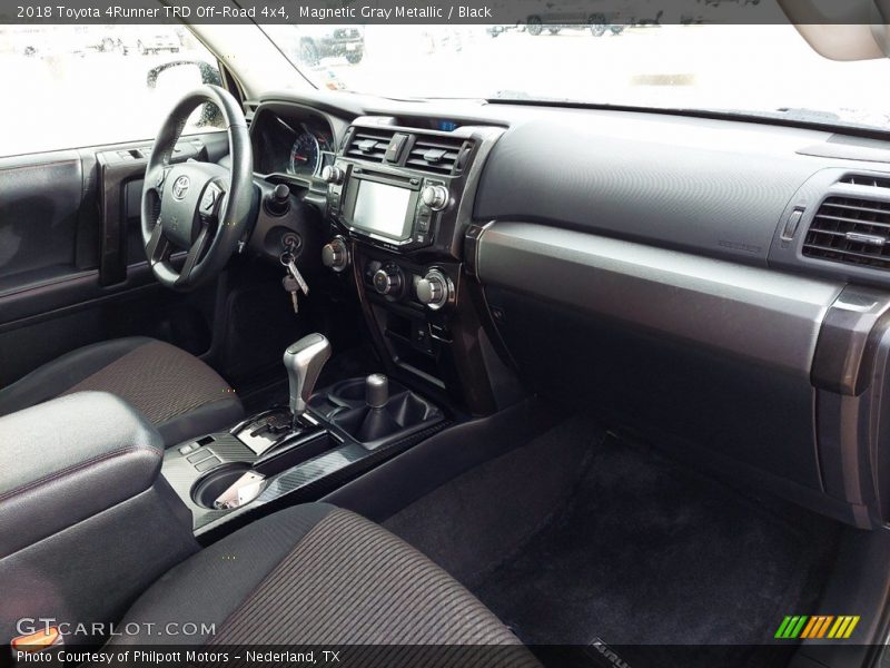 Magnetic Gray Metallic / Black 2018 Toyota 4Runner TRD Off-Road 4x4