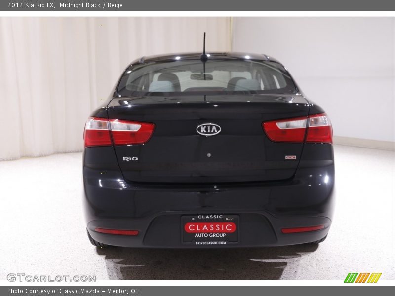 Midnight Black / Beige 2012 Kia Rio LX