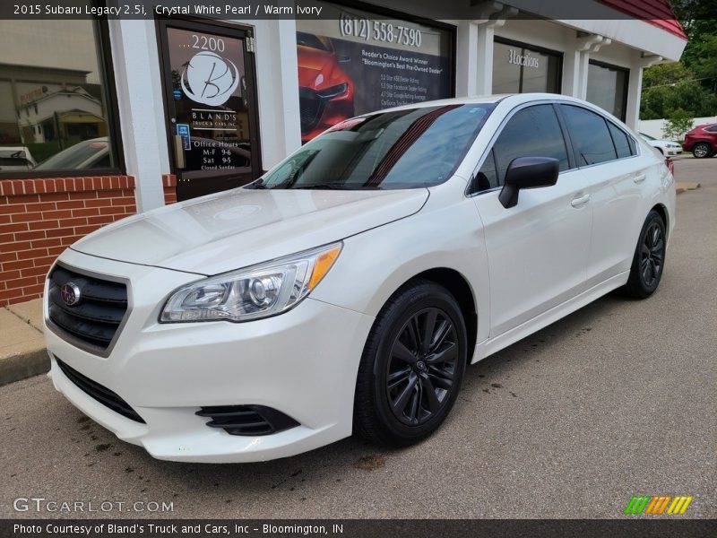 Crystal White Pearl / Warm Ivory 2015 Subaru Legacy 2.5i
