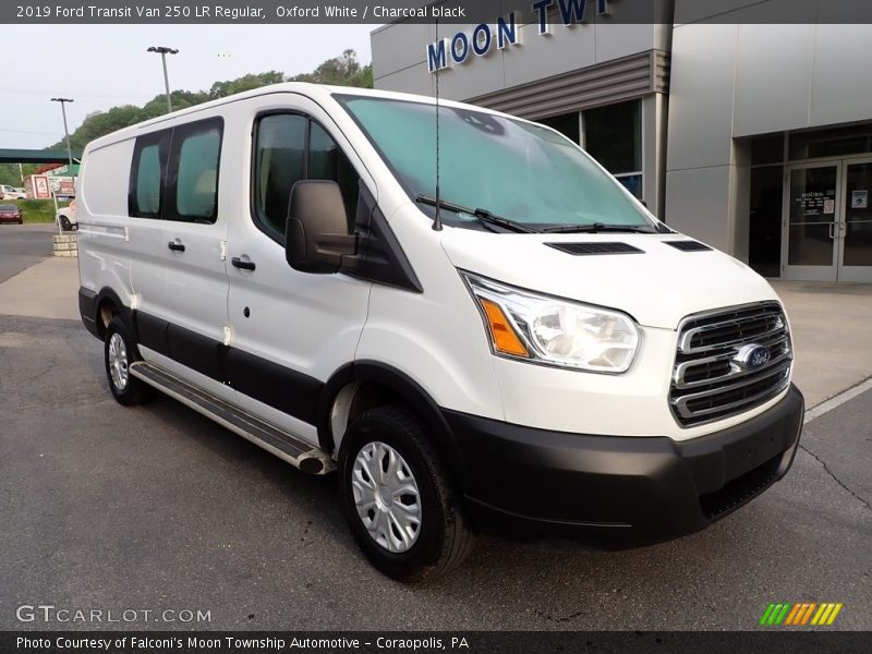 Oxford White / Charcoal black 2019 Ford Transit Van 250 LR Regular