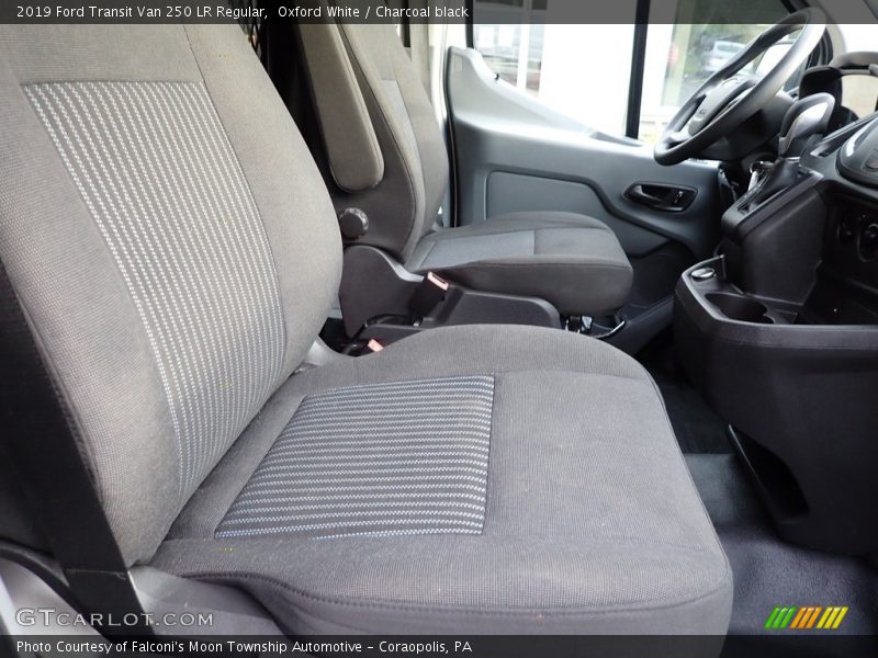 Oxford White / Charcoal black 2019 Ford Transit Van 250 LR Regular